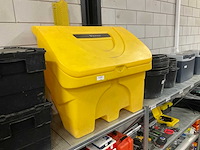 Kunststof kist voor strooizout