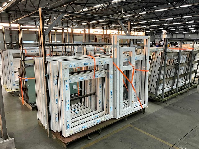 Kunststof kozijn (51x) - afbeelding 1 van  15