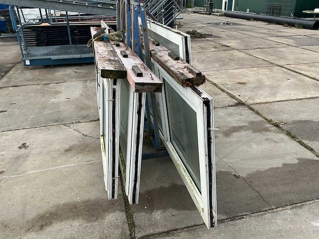 Kunststof kozijnen (4x) - afbeelding 4 van  6
