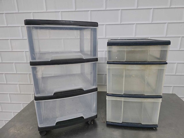 Kunststof ladenkast (2x) - afbeelding 1 van  4