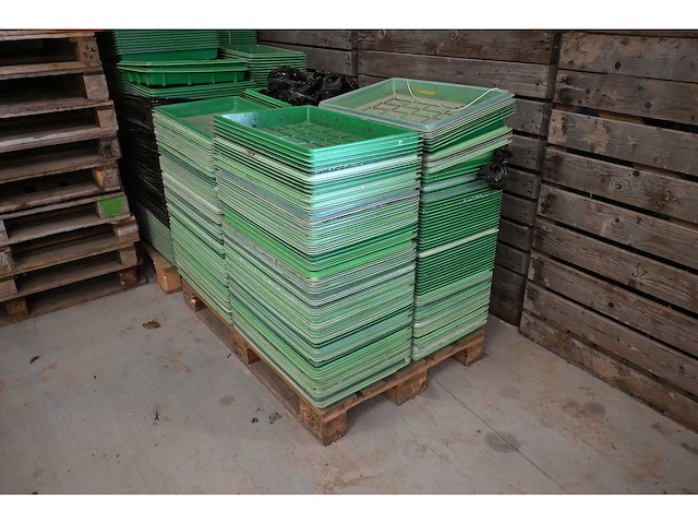 Kunststof oppot krat (800x) - afbeelding 3 van  4