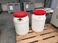 Kunststof opslag- / fermentatievaten met schroefdeksel (2x) - afbeelding 1 van  2