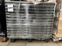 Kunststof pallet (14x) - afbeelding 1 van  1