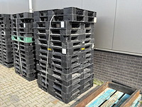 Kunststof pallet (15x) - afbeelding 1 van  2
