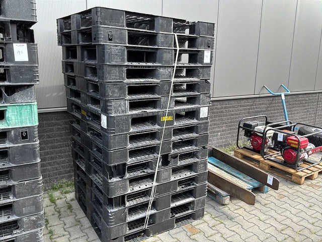Kunststof pallet (15x) - afbeelding 2 van  2