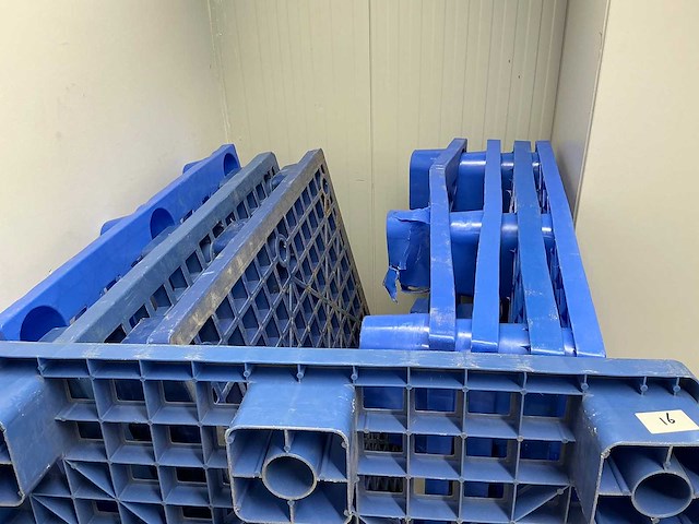 Kunststof pallet (30x) - afbeelding 3 van  5