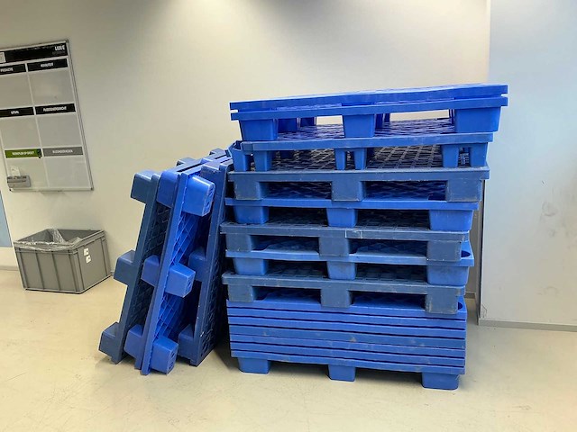 Kunststof pallet (30x) - afbeelding 5 van  5