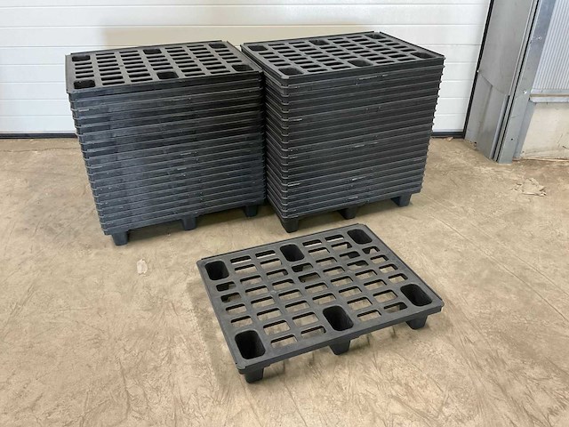 Kunststof pallet | 60x80cm (40x) - afbeelding 1 van  6