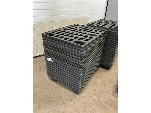 Kunststof pallet | 60x80cm (40x) - afbeelding 6 van  6