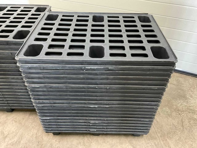 Kunststof pallet | 60x80cm (40x) - afbeelding 4 van  6