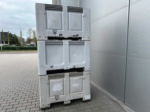 Kunststof palletbox 1200x1000x760 mm (3x) - afbeelding 1 van  2