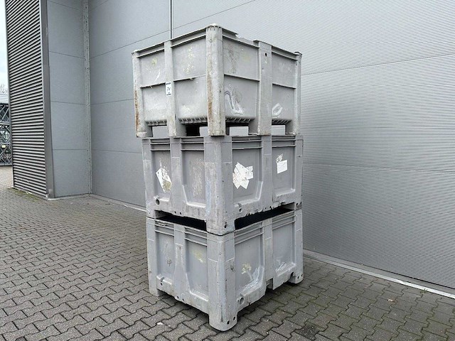 Kunststof palletbox 1200x1000x760 mm (3x) - afbeelding 1 van  3