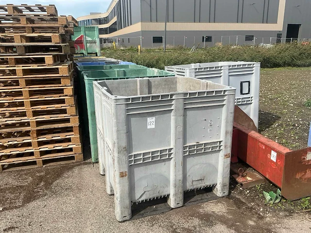 Kunststof palletbox (13x) - afbeelding 1 van  5