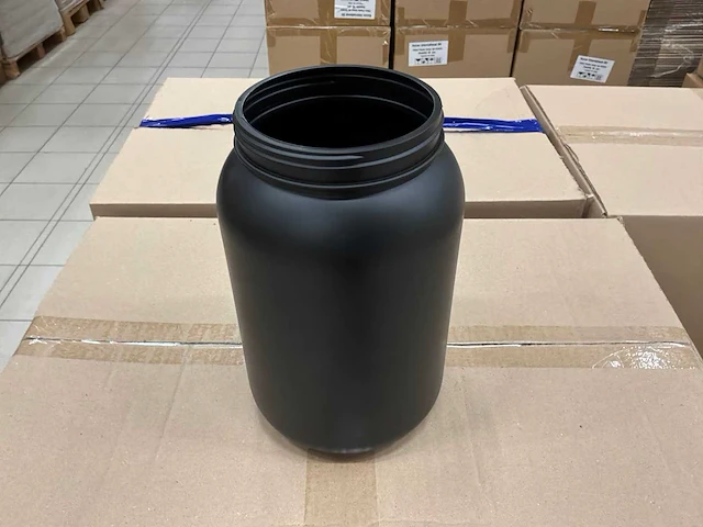 Kunststof potten (4.000 ml) (300x) - afbeelding 1 van  6