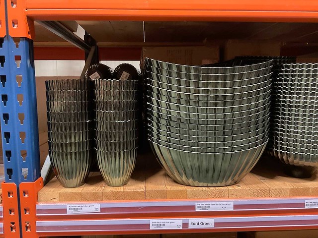Kunststof potten, schalen en kommen - afbeelding 14 van  16