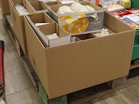 Kunststof ringen in diverse maten in 2 dozen. - afbeelding 3 van  3