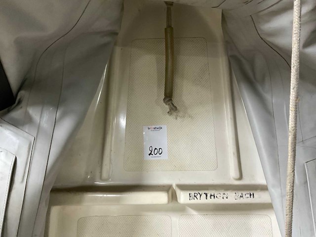 Kunststof roeiboot - afbeelding 4 van  5