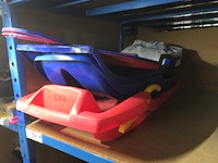 Kunststof slee (3x) - afbeelding 1 van  1