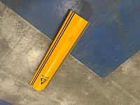 Kunststof staanderbeschermers ca 50 stuks - afbeelding 1 van  11