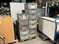 Kunststof stapelkratten (20x) - afbeelding 1 van  4