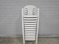 Kunststof stapelstoelen (13x)