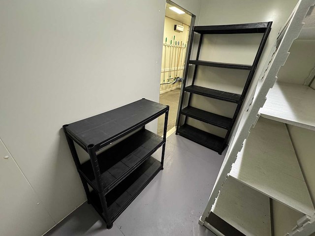 Kunststof stelling (2x) - afbeelding 1 van  3