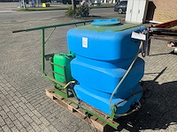 Kunststof tank - afbeelding 2 van  8