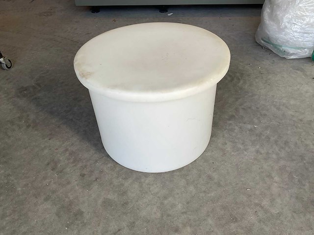 Kunststof ton met deksel - afbeelding 1 van  2