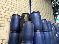 Kunststof vaten - afbeelding 1 van  3