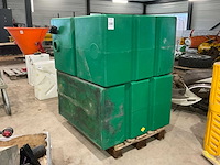 Kunststof vloeistoftank (2x) - afbeelding 1 van  4