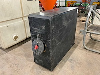 Kunststof vloeistoftank - afbeelding 1 van  2