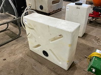 Kunststof vloeistoftank - afbeelding 2 van  2