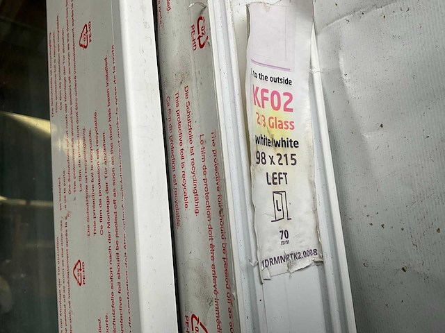 Kunststof voordeur met kozijn - afbeelding 4 van  7