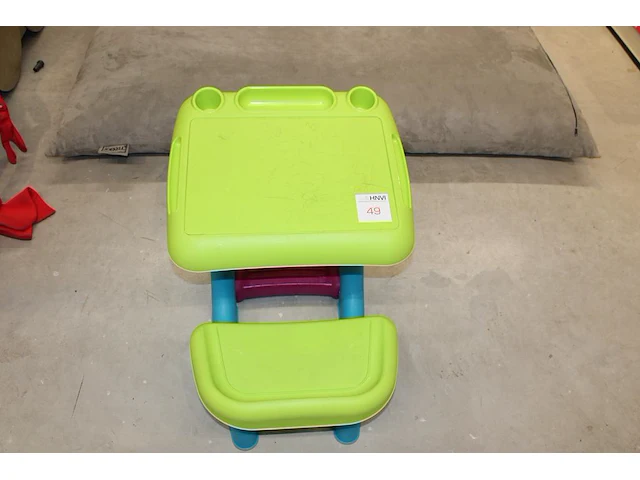 Kunststoffen kindertekentafel gebruikt - afbeelding 1 van  2