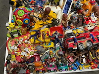 Kunstwerk art. mike kelley (1954-2012) bazaar - afbeelding 6 van  10