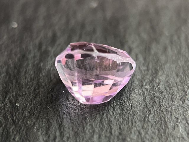 Kunziet - 1.86 carat natuurlijke kunziet - afbeelding 2 van  5