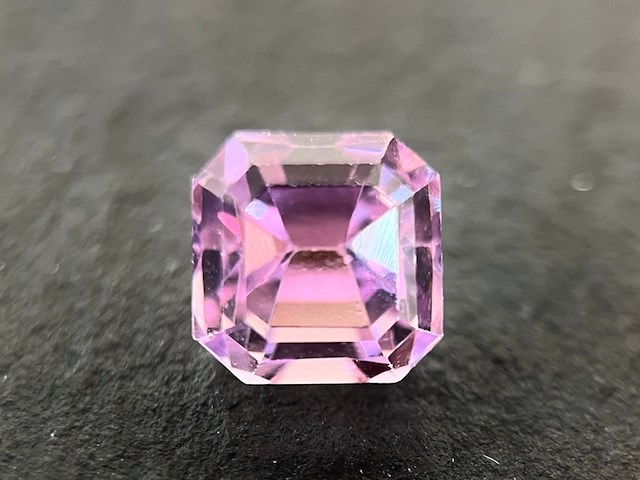 Kunziet - 4.53 carat natuurlijke kunziet - afbeelding 1 van  6