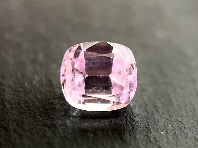 Kunziet - 5.45 carat natuurlijke kunziet - afbeelding 1 van  6