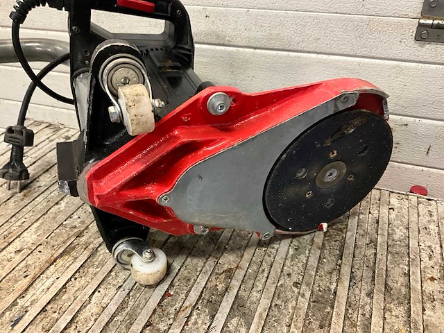 Kunzle & tasin floor edger nova 2 kantenschuurmachine - afbeelding 5 van  5