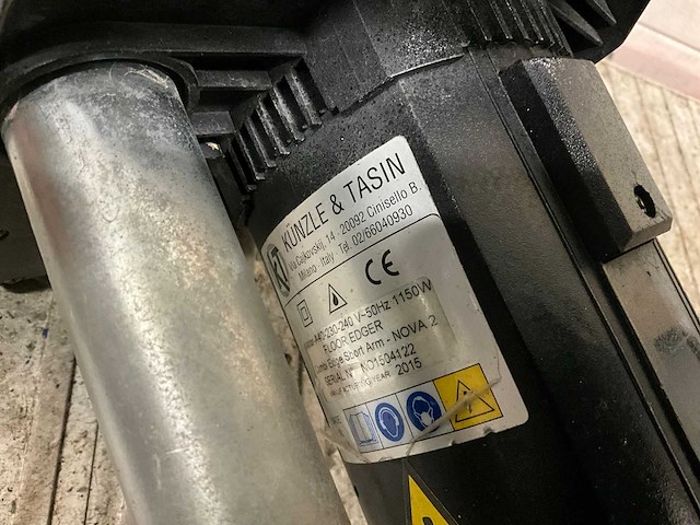 Kunzle & tasin floor edger nova 2 kantenschuurmachine - afbeelding 5 van  5