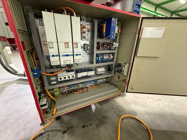 Kunzmann - wf7/3 - cnc milling machine - 2001 - afbeelding 2 van  12