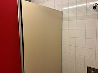 Kupan - trespa sanitairwand met deuren - afbeelding 2 van  6