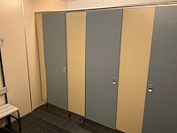 Kupan - trespa sanitairwand met deuren - afbeelding 2 van  5