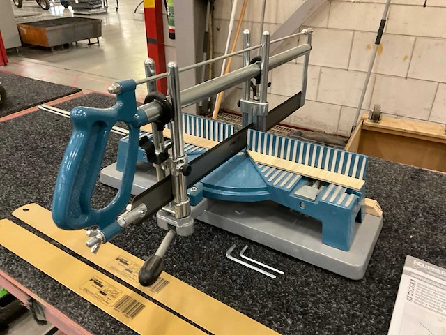 Küpper perfekt 3 metaal verstekzaag - afbeelding 1 van  4