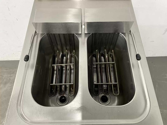 Küppersbusch - fef 224 - dubbele rvs friteuse - afbeelding 9 van  10