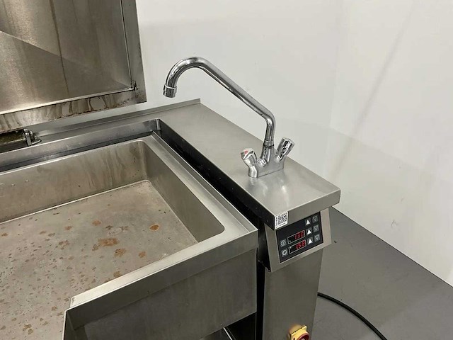 Küppersbusch - fep 910 - elektrisch kantelbare braadpan - afbeelding 3 van  11
