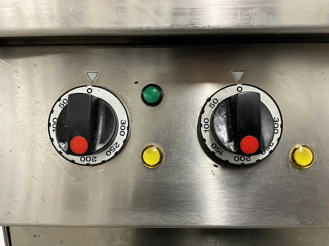 Küppersbusch - oep 430 - verdiepte plancha - afbeelding 4 van  7