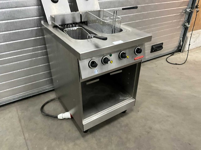 Küppersbusch oef 22 dubbele friteuse - afbeelding 4 van  5