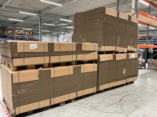Kurage karton - afbeelding 6 van  8
