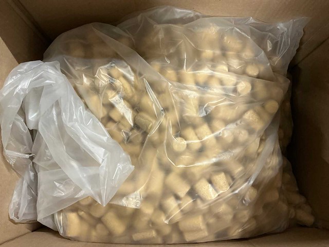 (kurk) technologische kurk 38x24 ag/mg behandeld (500x) - afbeelding 2 van  3